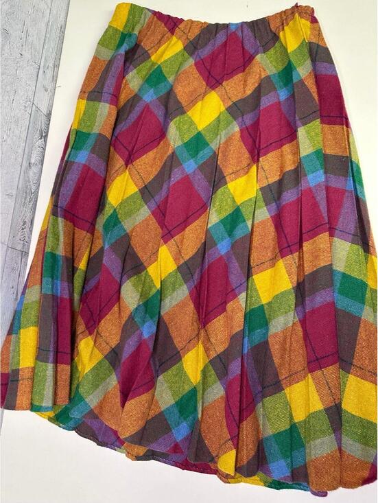 Dresses & Skirts - VTG Plaid Wool Blend Womens Skirt Size Large Made in USA
